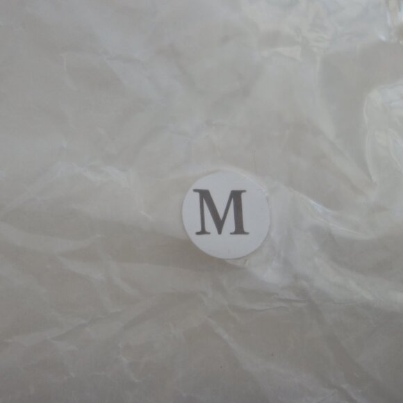 VeeFriends Classic Cream Hoodie & Sweatpant Size Medium *New with Tags* - Picture 5 of 14